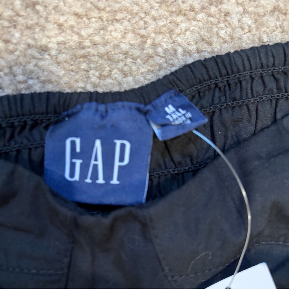 NWT GAP SzMed Tall black cropped fitted balloon sleeve top - Picture 6 of 12